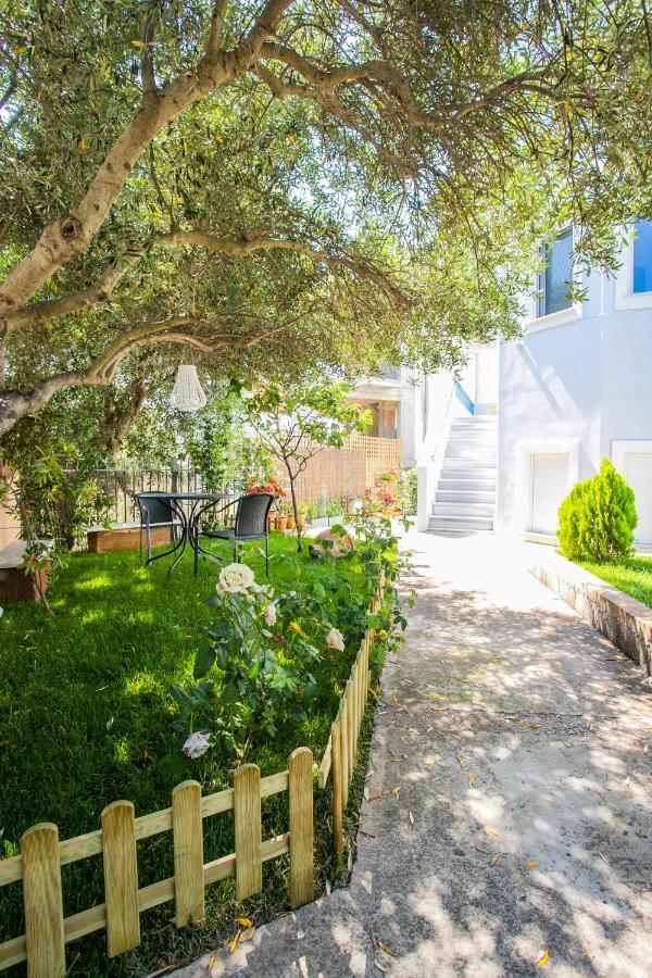 Anavyssos 1 Bedrm 4 Prs Flat 5Min Walk From Beach ภายนอก รูปภาพ