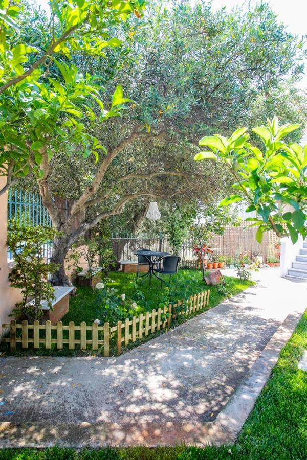Anavyssos 1 Bedrm 4 Prs Flat 5Min Walk From Beach ภายนอก รูปภาพ